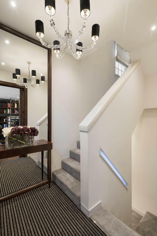 Вилла Spectacular Knightsbridge House Harrods 1 Minute Лондон Экстерьер фото